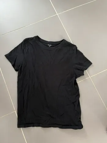 T shirt noir 10 ans manches courtes kiabi