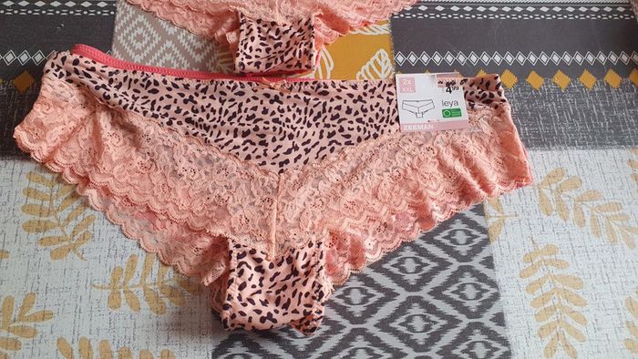 4 culottes avec dentelle taille XXL - photo numéro 2