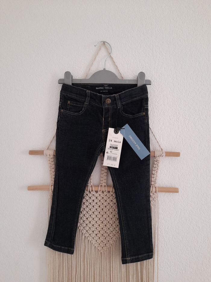 Joli jean Bout'chou 24 mois neuf avec étiquette 🏷