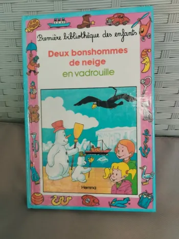Deux bonshommes de neige en vadrouille