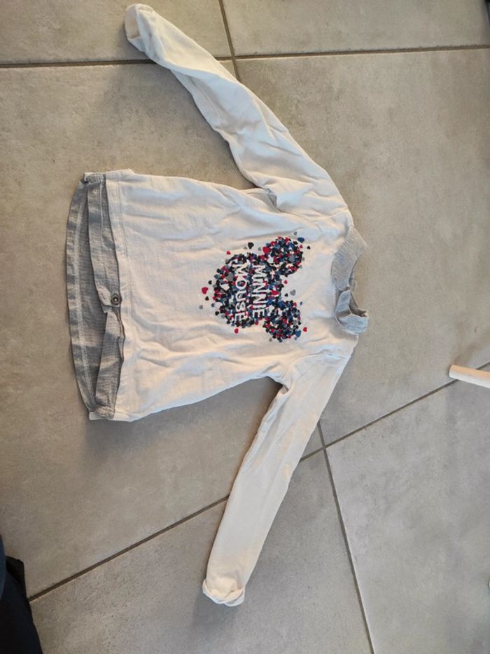 Sweat minnie mouse 6 ans