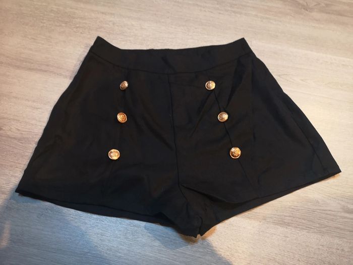 Short 36