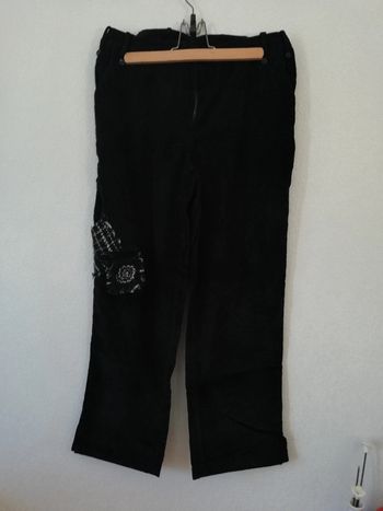 Pantacourt 7 /8 en velours noir Jac Jac t. 3