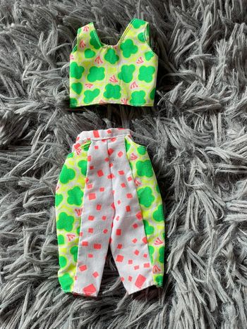 Tenue Haiwaiian fun 1990 barbie