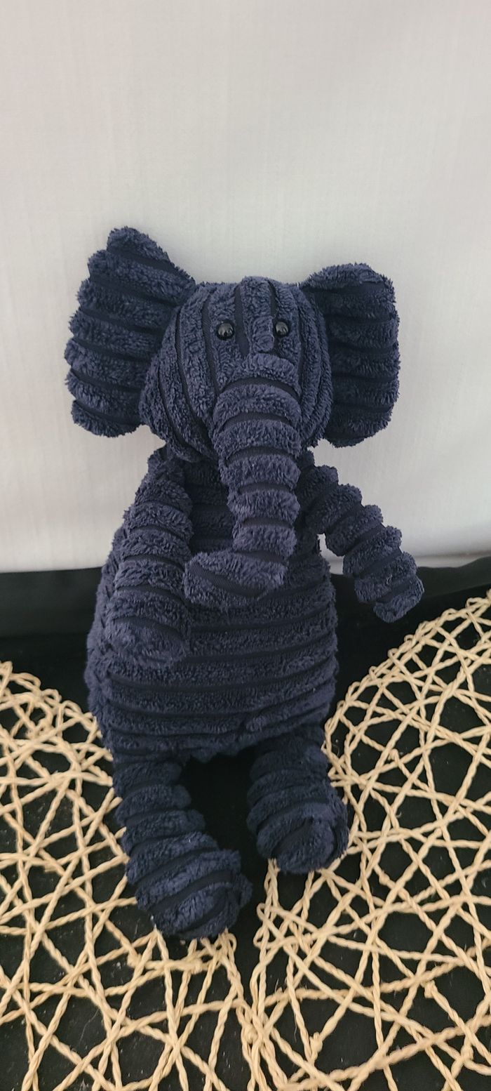 Doudou peluche éléphant bleu Jellycat Cordy Roy plus d'étiquette - photo numéro 2