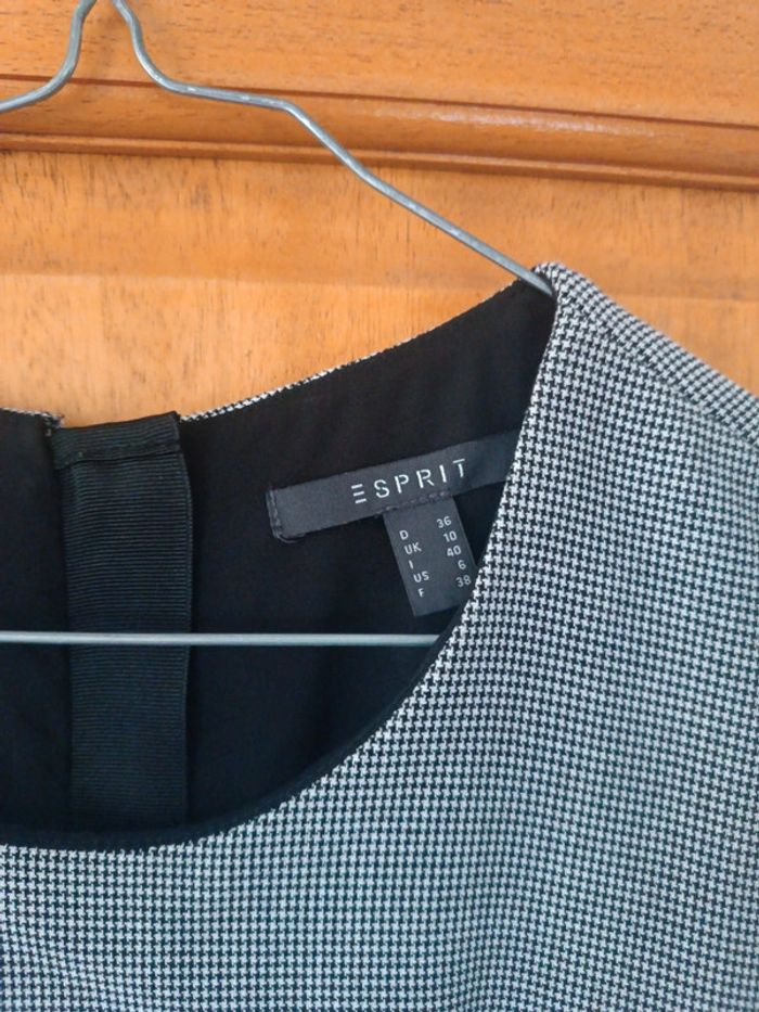 Robe esprit taille 38 - photo numéro 2