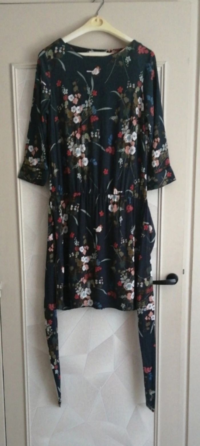 Robe imprimée T:38 - photo numéro 2