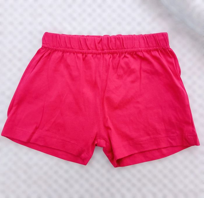 🔸Short Fushia Léger Fille - 3 Ans🔸 - photo numéro 2