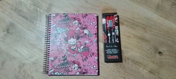 Lot Pucca