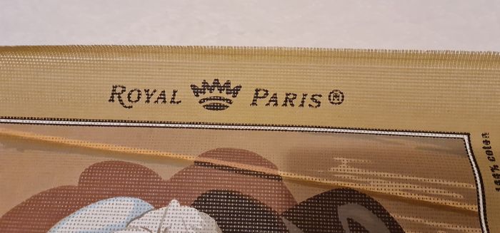 🌺 Canevas neuf Royal Paris "Le Petit Bisou De Pio" neuf 🌺 - photo numéro 4