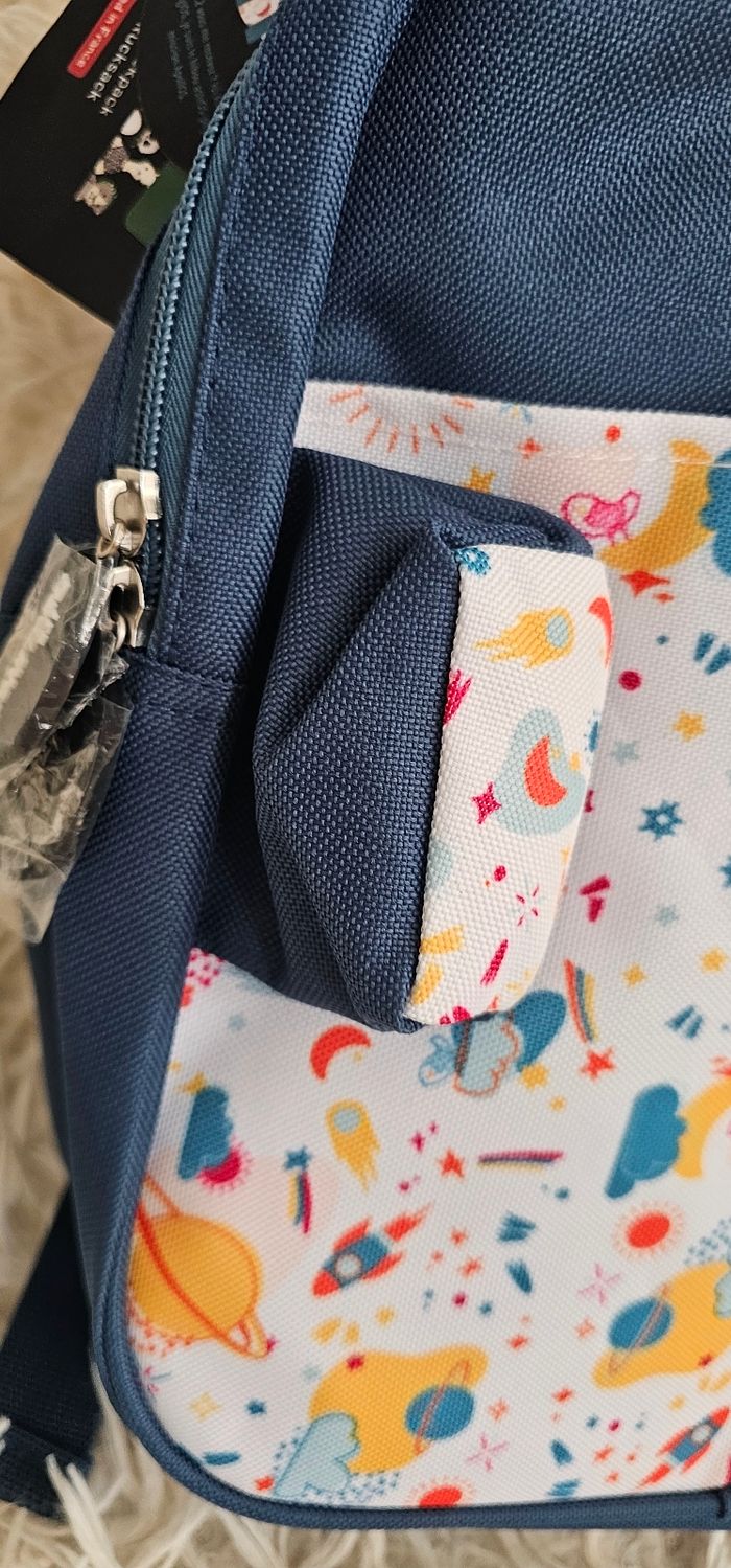 Cartable astros les deglingos neuf - photo numéro 4