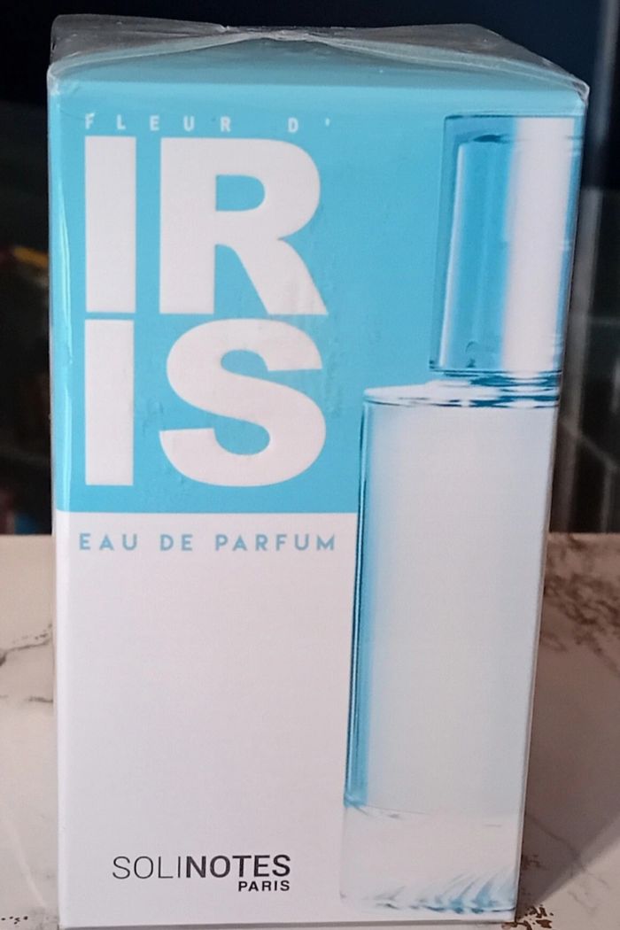 Flacon vaporisateur Eau de Parfum Iris Blossom Solinotes Paris neuf