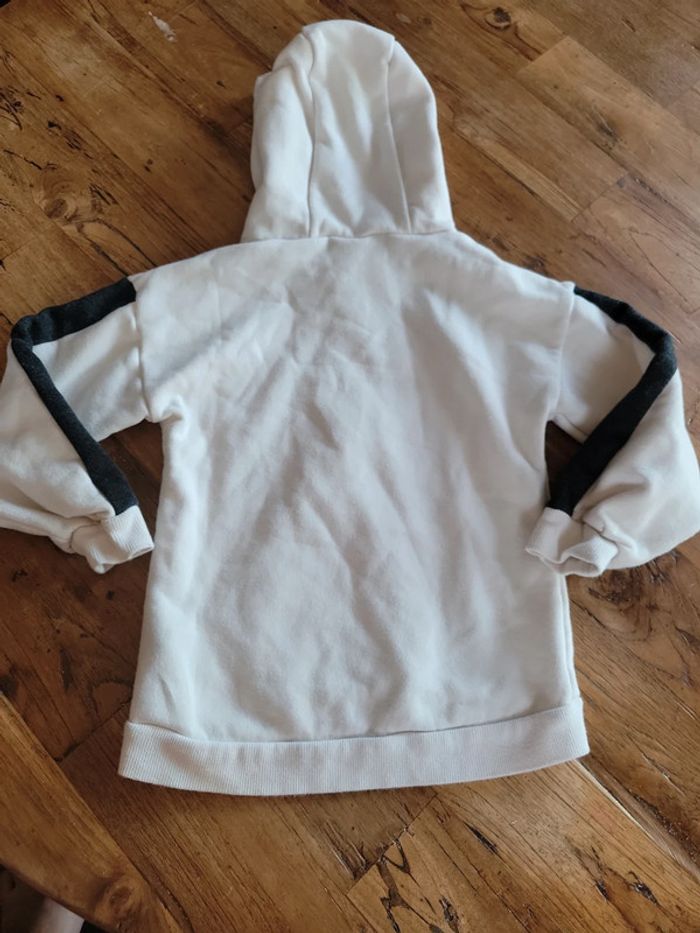 Pull Reine des Neiges - photo numéro 4