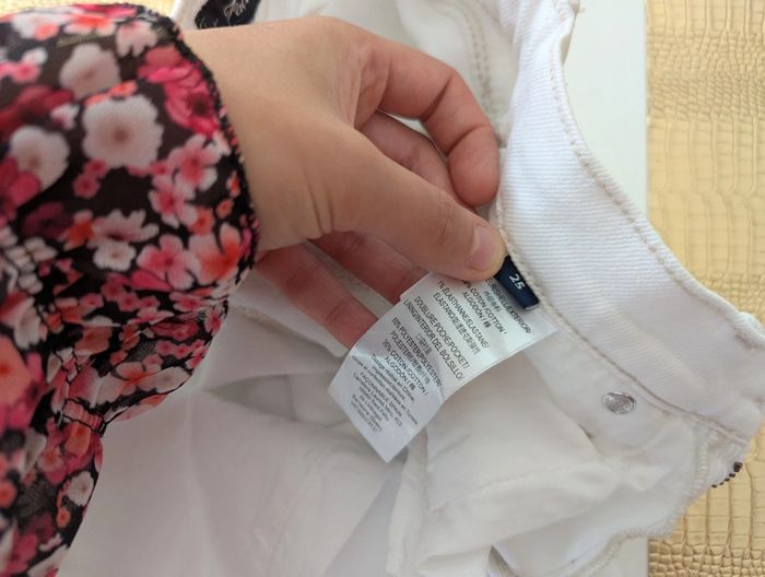 Jean façonnable - Taille 25 - Neuf avec étiquette - Valeur 150€ - photo numéro 5