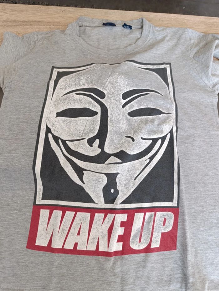 Lot de 2 t-shirt garçon taille 14ans - photo numéro 4