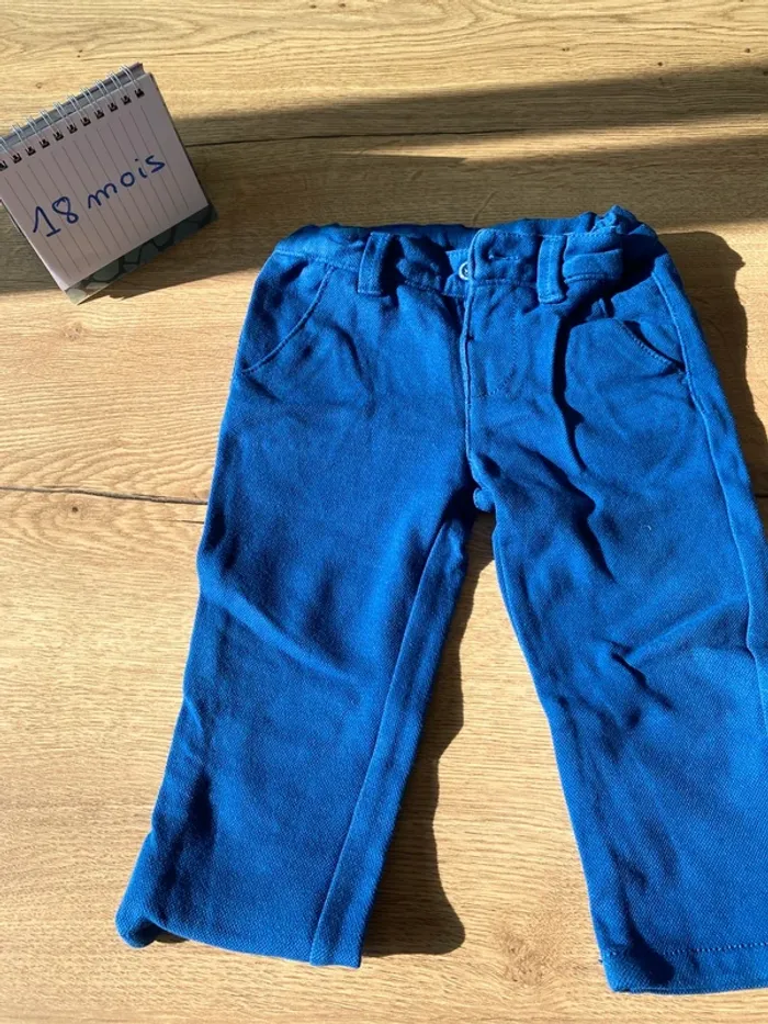 Pantalon chino Z taille 18 mois
