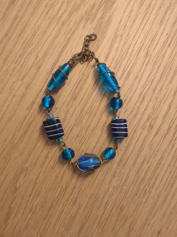 Bracelet de perles bleues