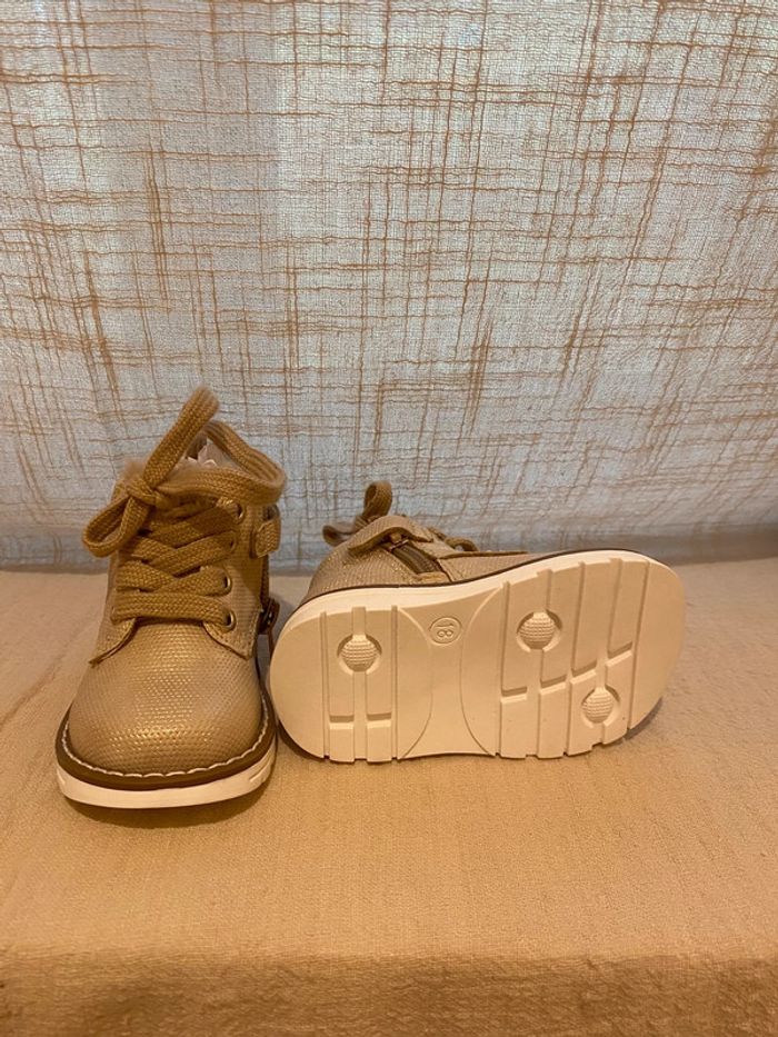 Chaussure bébé - photo numéro 3