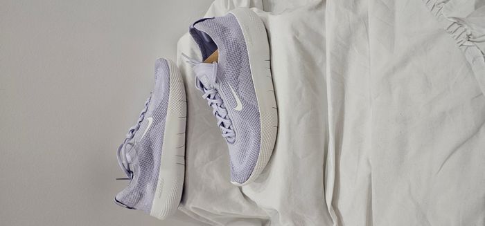 Baskets femme Nike Free 2025 taille 44.5