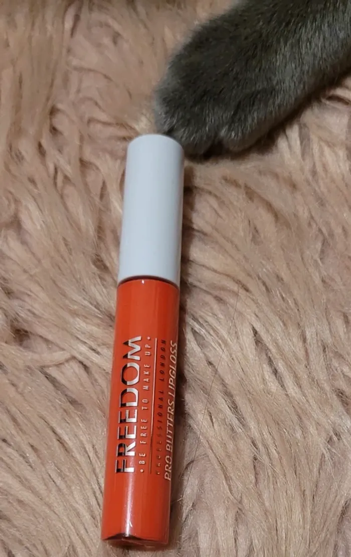 Butter lupgloss Freedom - photo numéro 3