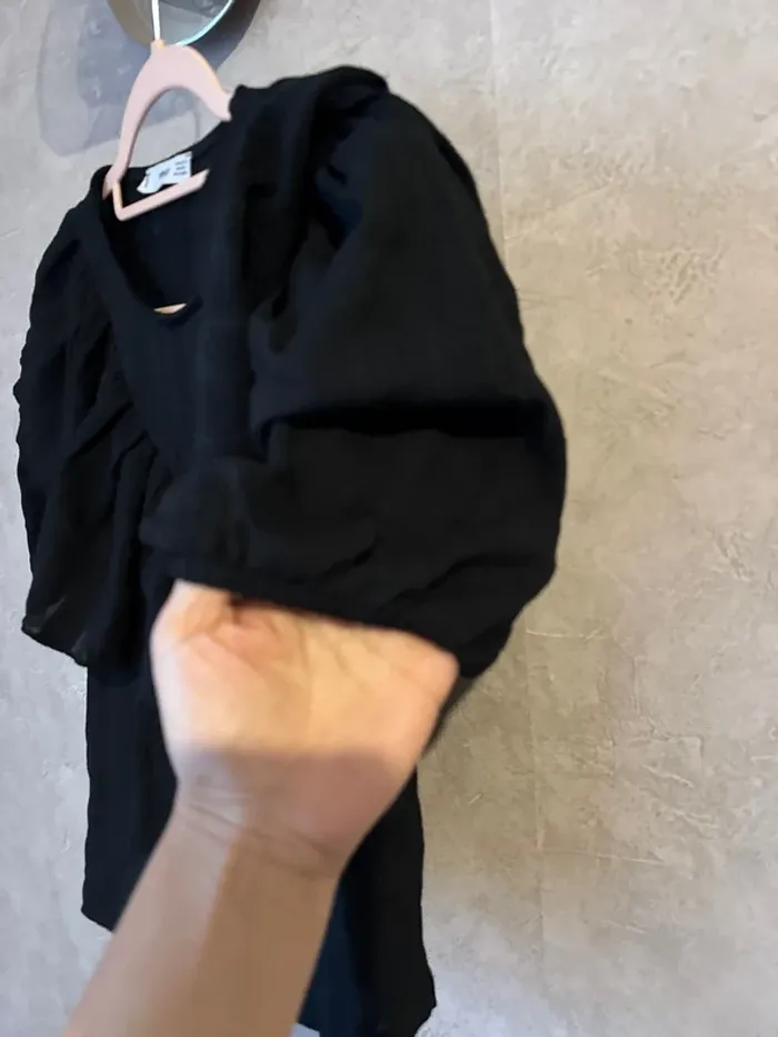 Top ma go taille XS noir - photo numéro 9