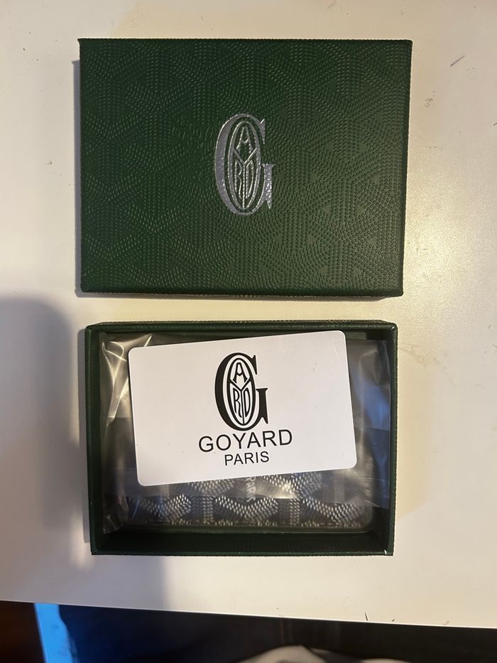 Porte carte goyard neuf couleur gris - photo numéro 3