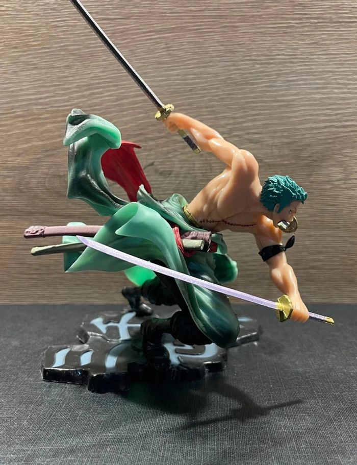 Figurine Zoro Roronoa / One Piece - photo numéro 3