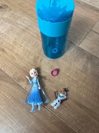 Lot figurine reine de neige