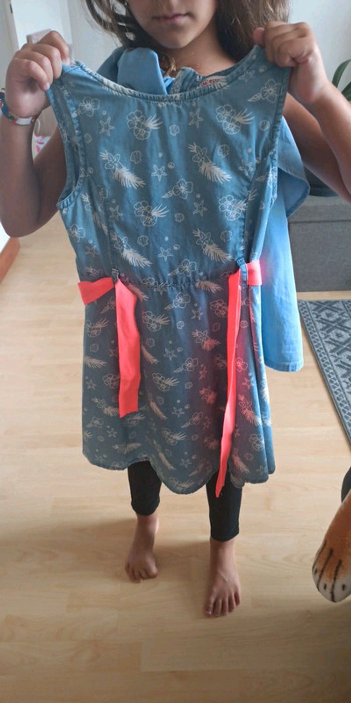 Robe courte
