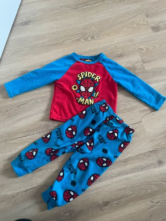 Pyjama SpiderMan