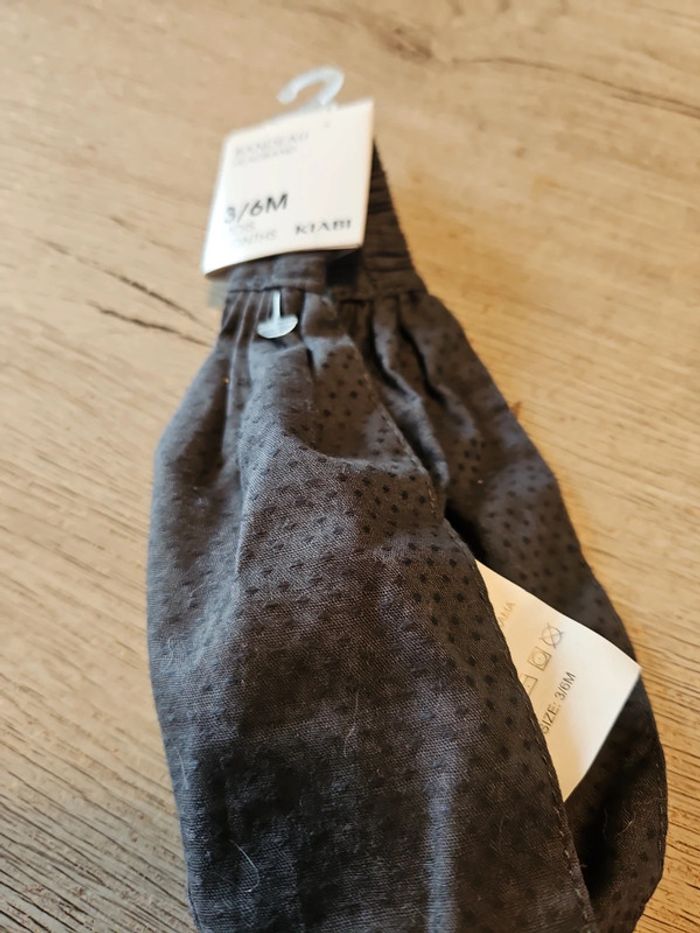 Bandeau gris foncé à pois, Kiabi, 3 à 6 mois, neuf avec étiquette - photo numéro 5