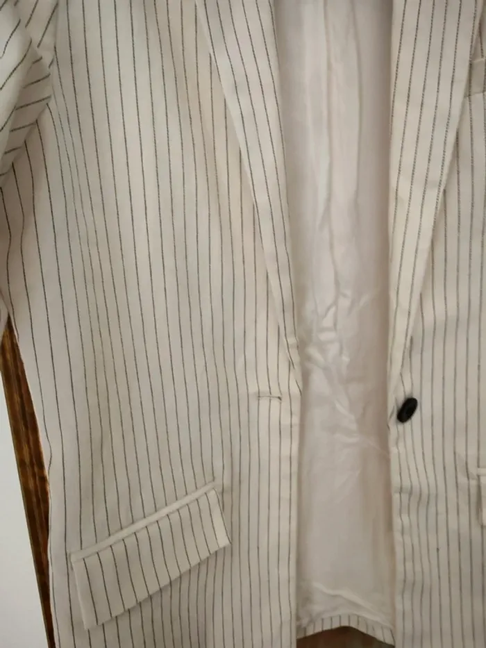 Blazer Bérénice taille 36 - photo numéro 7