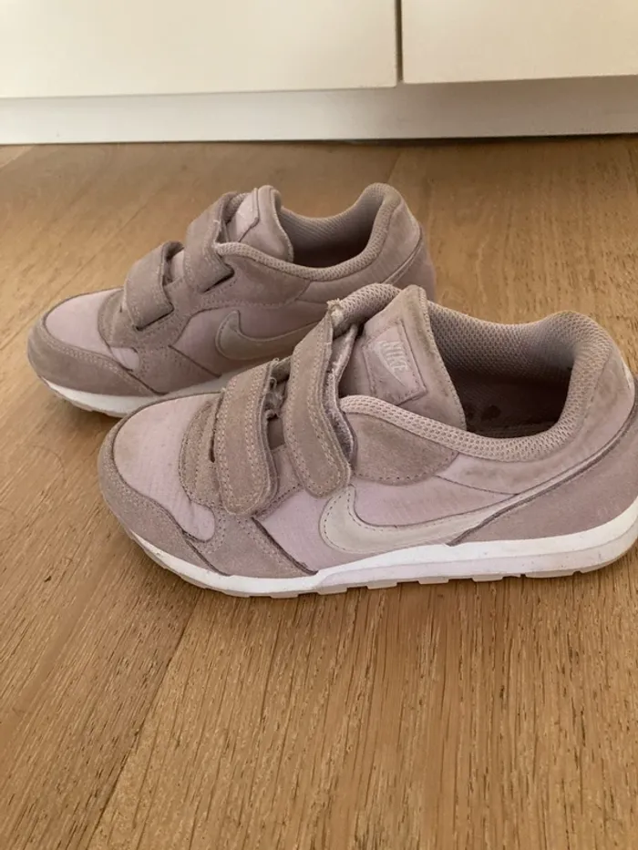 Nike vieux rose taille 30