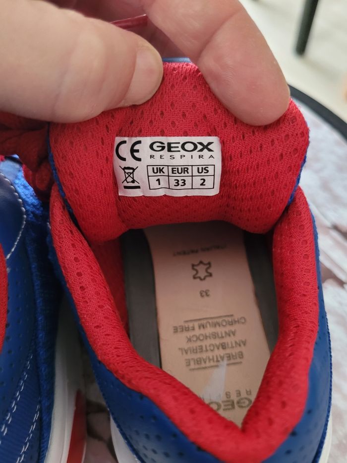 basket geox t33 neuf (15e) - photo numéro 4