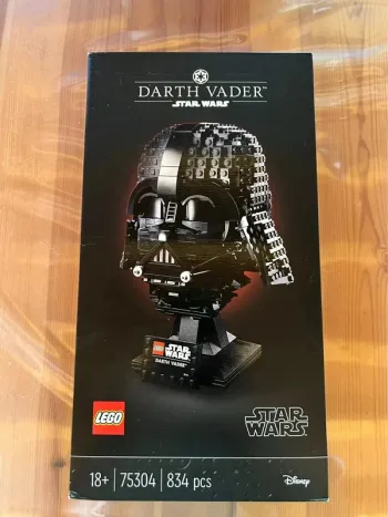 LEGO 75304 - Le casque de Dark Vador