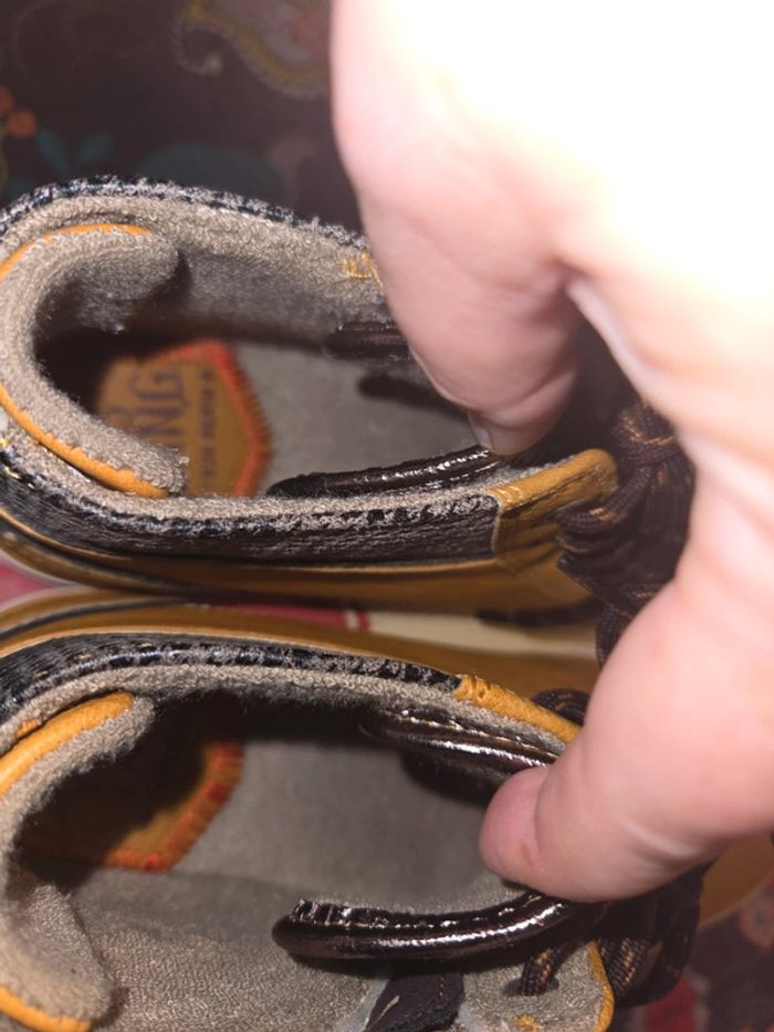 Bottine chaussure Mustang taille 41 neuve - photo numéro 4