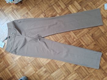 Pantalon esprit 36 neuf 