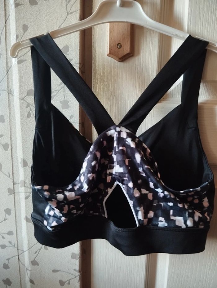 Neuve Brassière de sport taille L Showroomprivé - photo numéro 2