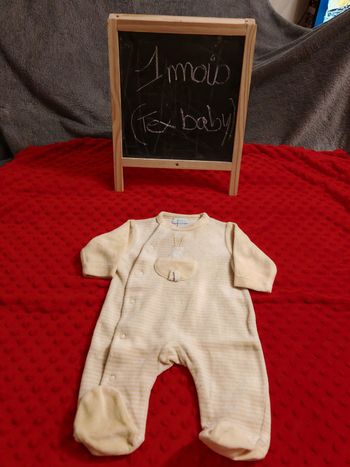 Pyjama 1 mois
