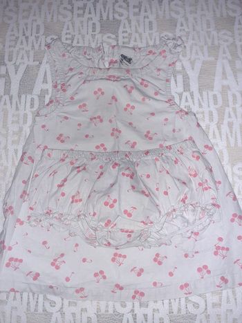 Robe à motifs cerises rose et blanche en 18 mois