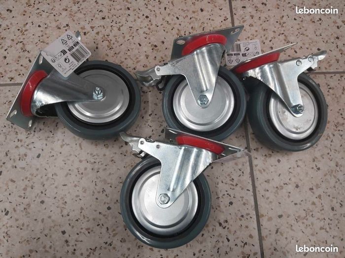 Lot de 4 Roues pivotante avec frein - Version XL 150 mm