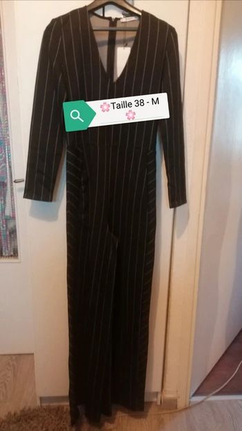 🌸Combinaison noire longue à rayures blanches décolletée Taille 38 "Mango" Neuve 🌸