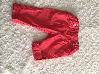 Pantalon neuf 6 mois