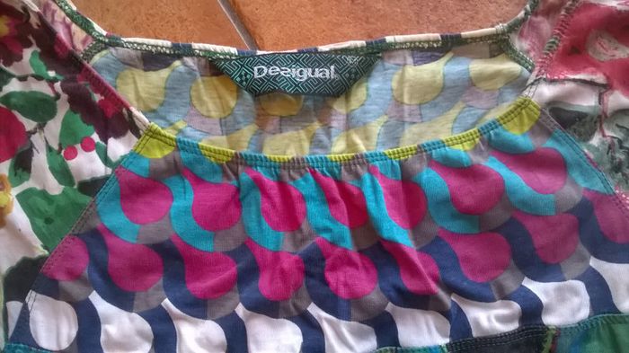 Robe desigual motif fleurs taille m - photo numéro 2
