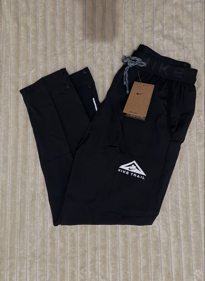 Bas running Nike Trail noir – Pantalon de sport technique – Taille M – Neuf avec étiquette