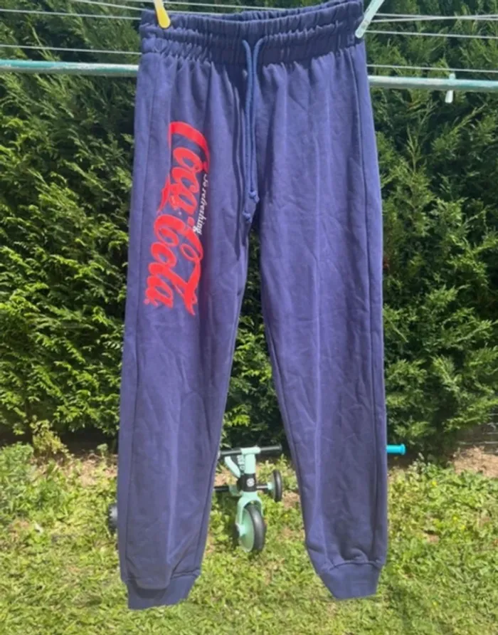 💙 Jogging Coca-Cola femme bon état 💙 - photo numéro 2