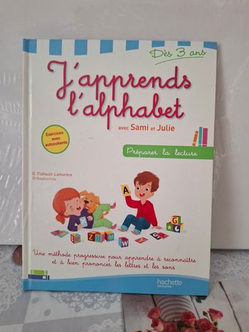 J’apprends l’alphabet