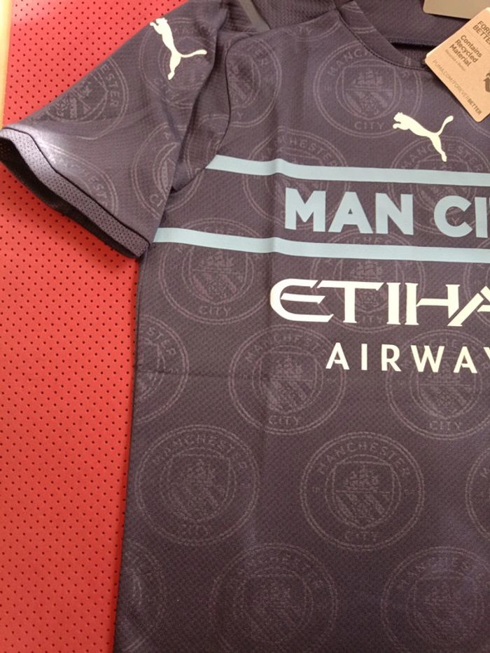 Maillot de foot Manchester City, Puma Authentique Officiel taille enfant 9/10 ans, Neuf - photo numéro 3