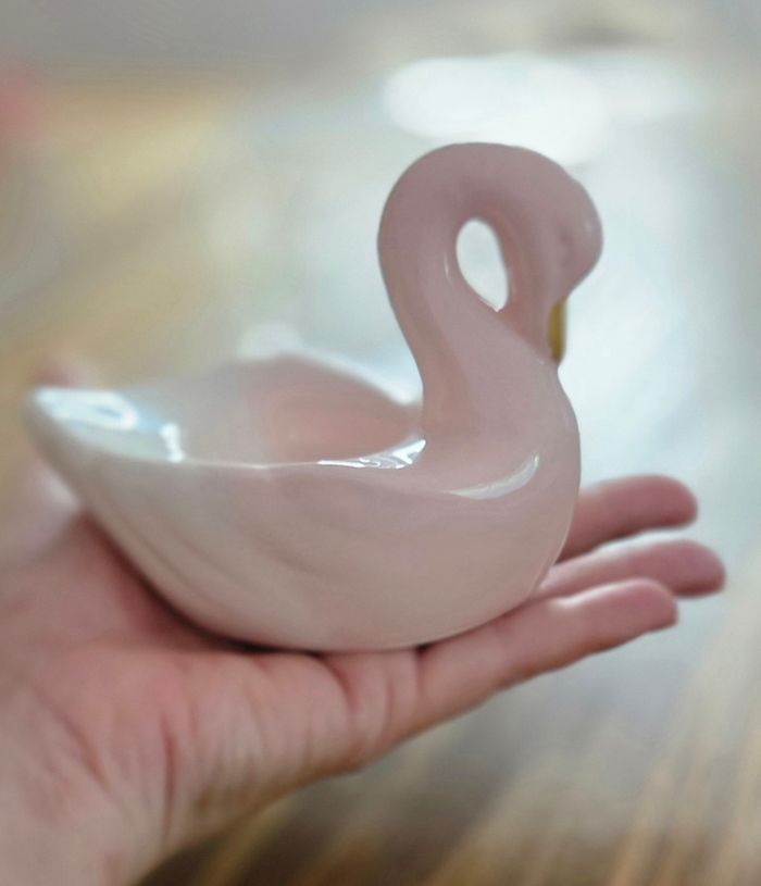 Cygne rose en céramique – déco élégante / bougeoir / vide-bijoux – neuf en boîte BB - photo numéro 10