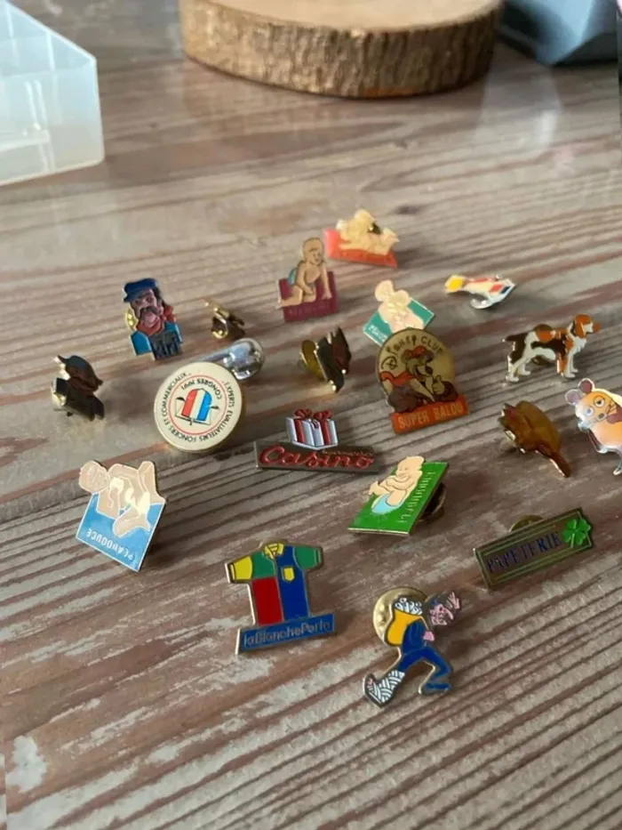 Lot de  pins - photo numéro 3